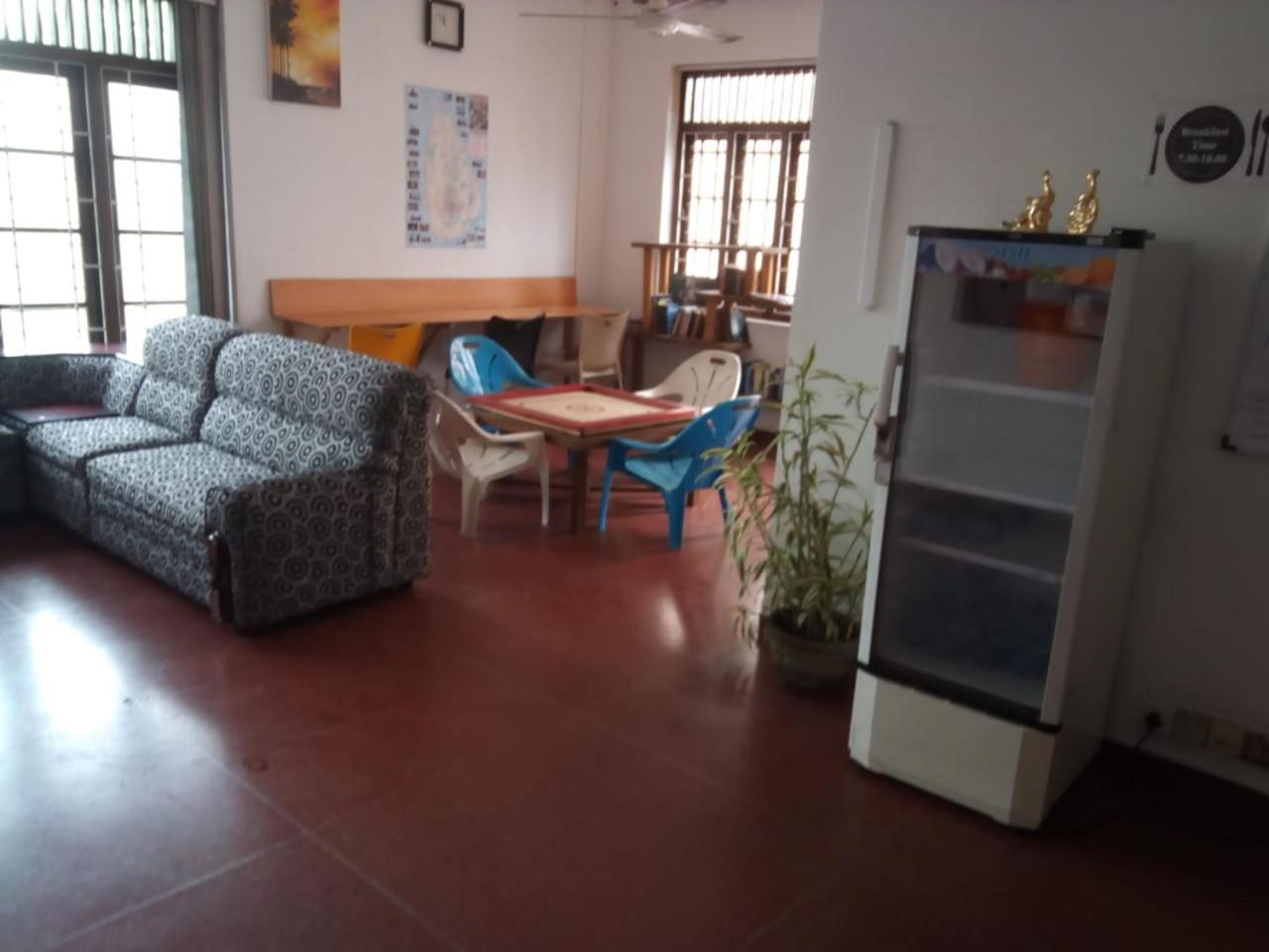 Colombo City Jumbo Backpackers Hostel エクステリア 写真